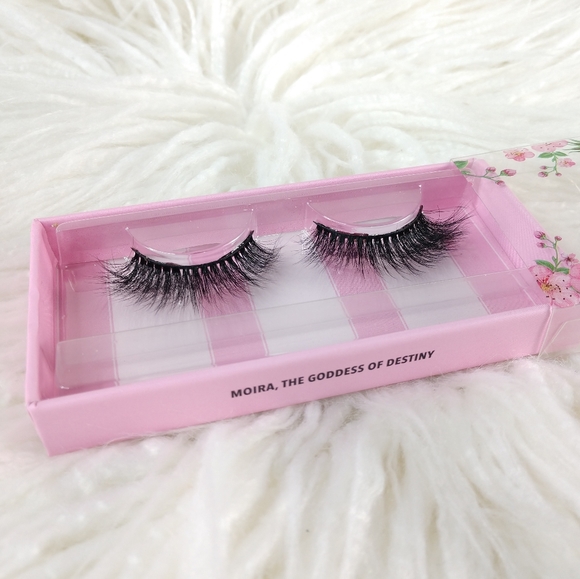 Moira Cosmetics 3D Effect Bionic Vegan Faux Mink Lashes Road Trip - Picture 2 of 6